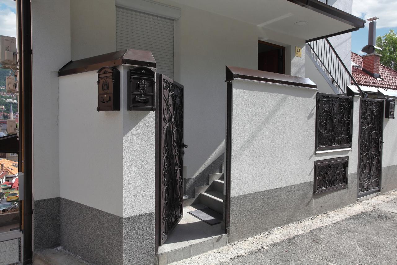 Deluxe Bellevue Apartments Sarajevo Exterior photo
